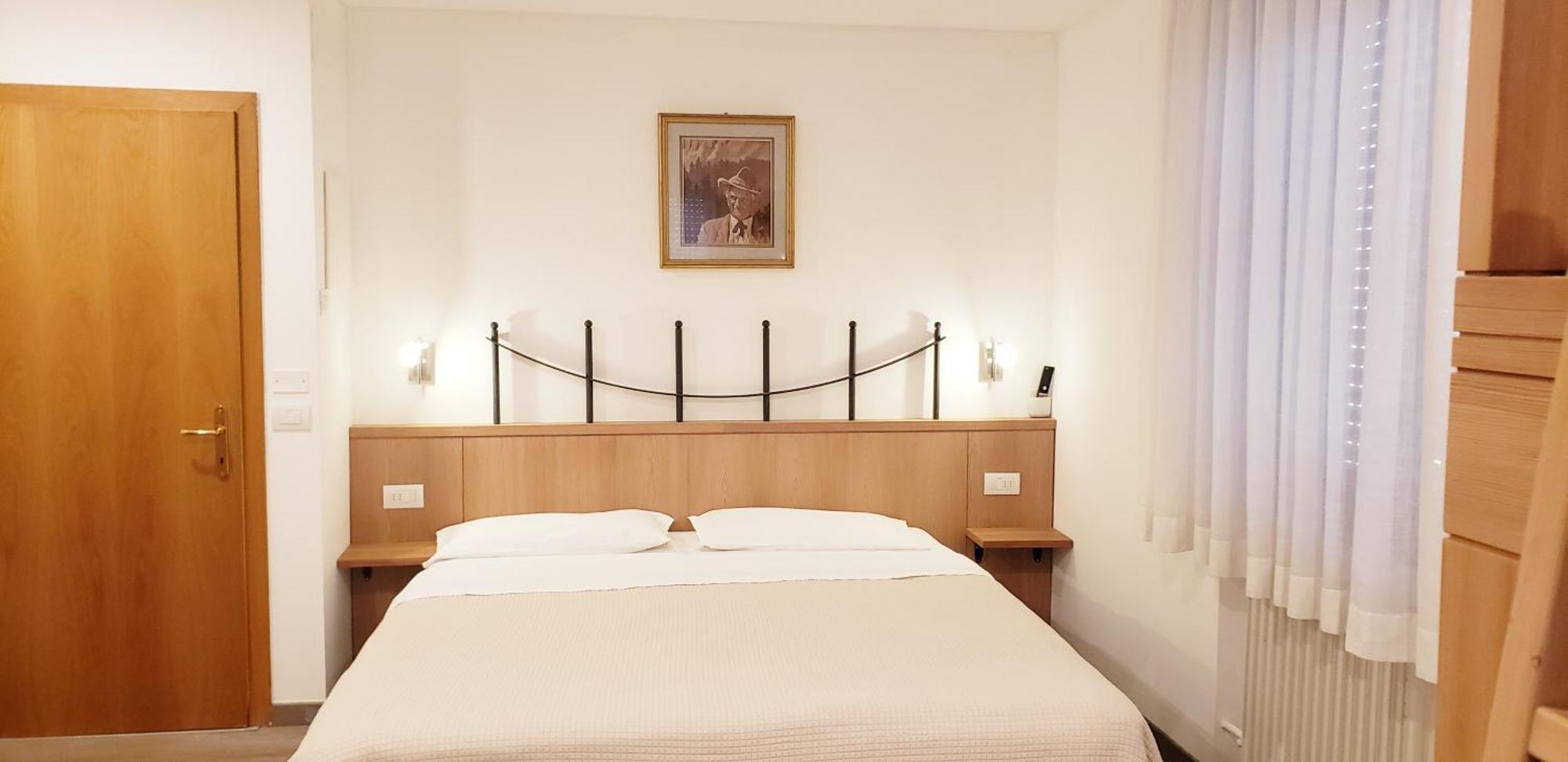 Hotel Cantaleone 산 미켈레 알라디게 외부 사진